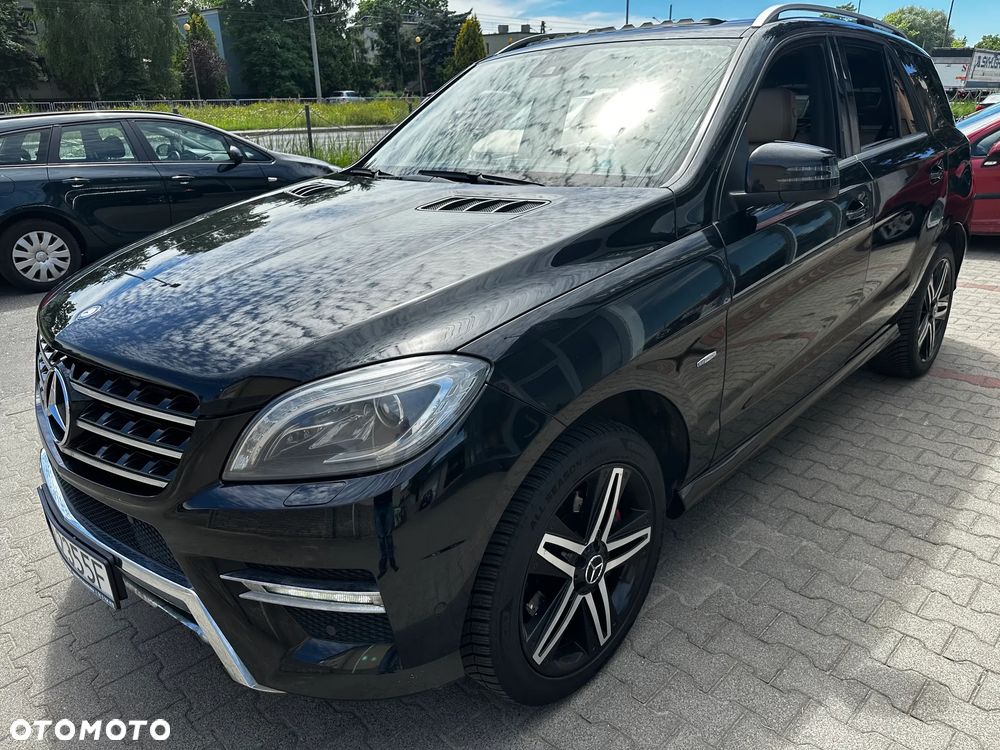 Mercedes-Benz ML - 15
