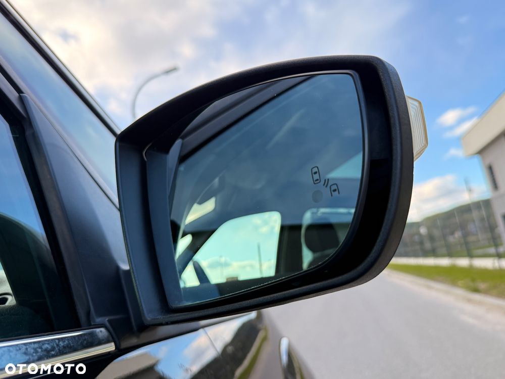 Ford S-Max 2.0 T Titanium - 16