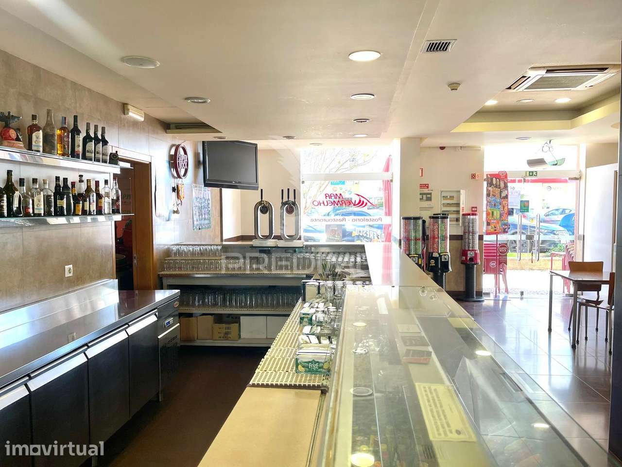 Espaço comercial / Restaurante - 330 m2 em Sines - Grande imagem: 2/34
