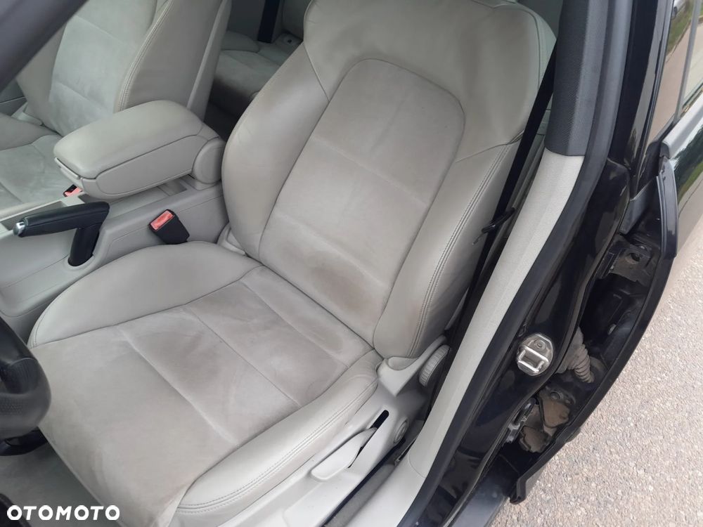 Audi A3 Sportback 2.0 TDI DPF quattro S line Sportpaket - 12