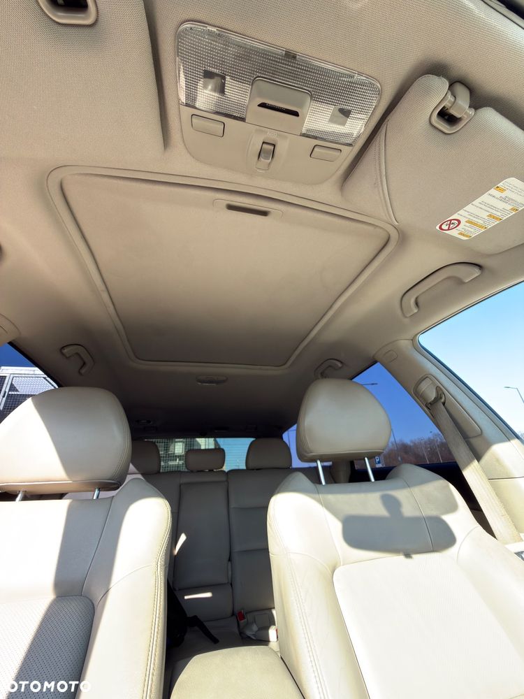 Subaru Legacy 3.0RA 000 - 26