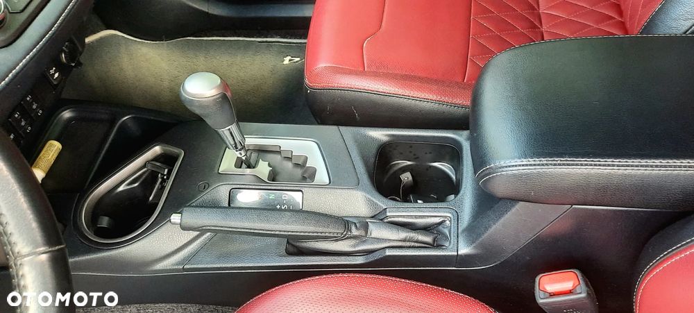 Toyota RAV4 - 13