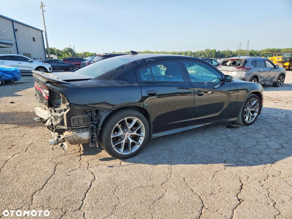 Dodge Charger - 4