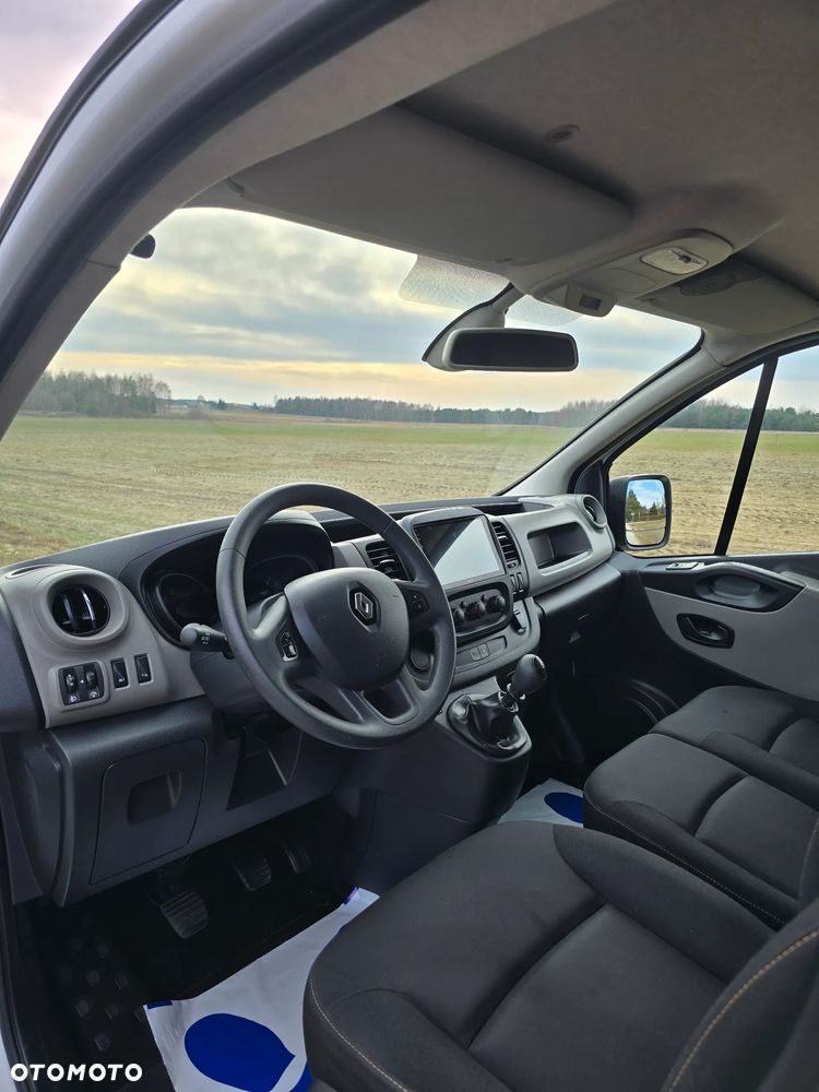 Renault Trafic - 27