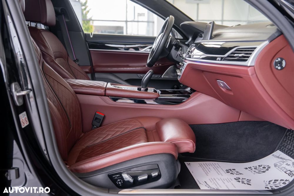 BMW Seria 7 745Le xDrive - 15