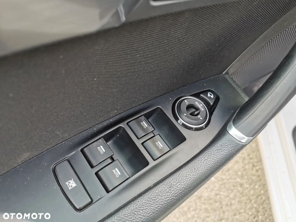 Hyundai i40 1.7 CRDi Business DCT - 14