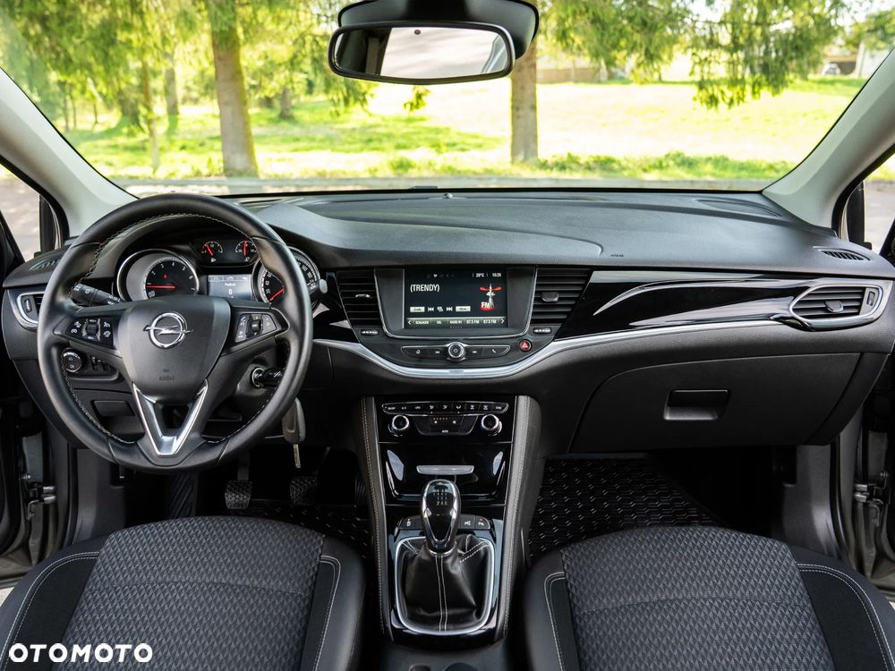 Opel Astra 1.4 Turbo Innovation - 35