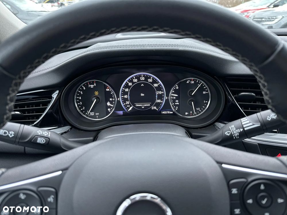 Opel Insignia 1.5 T Enjoy S&S - 13