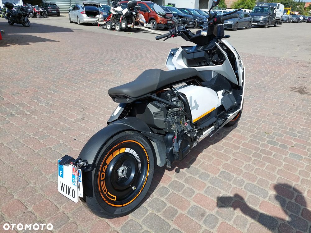 BMW CE 04 - 6