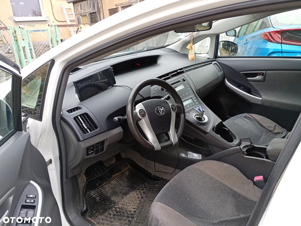 Toyota Prius - 7