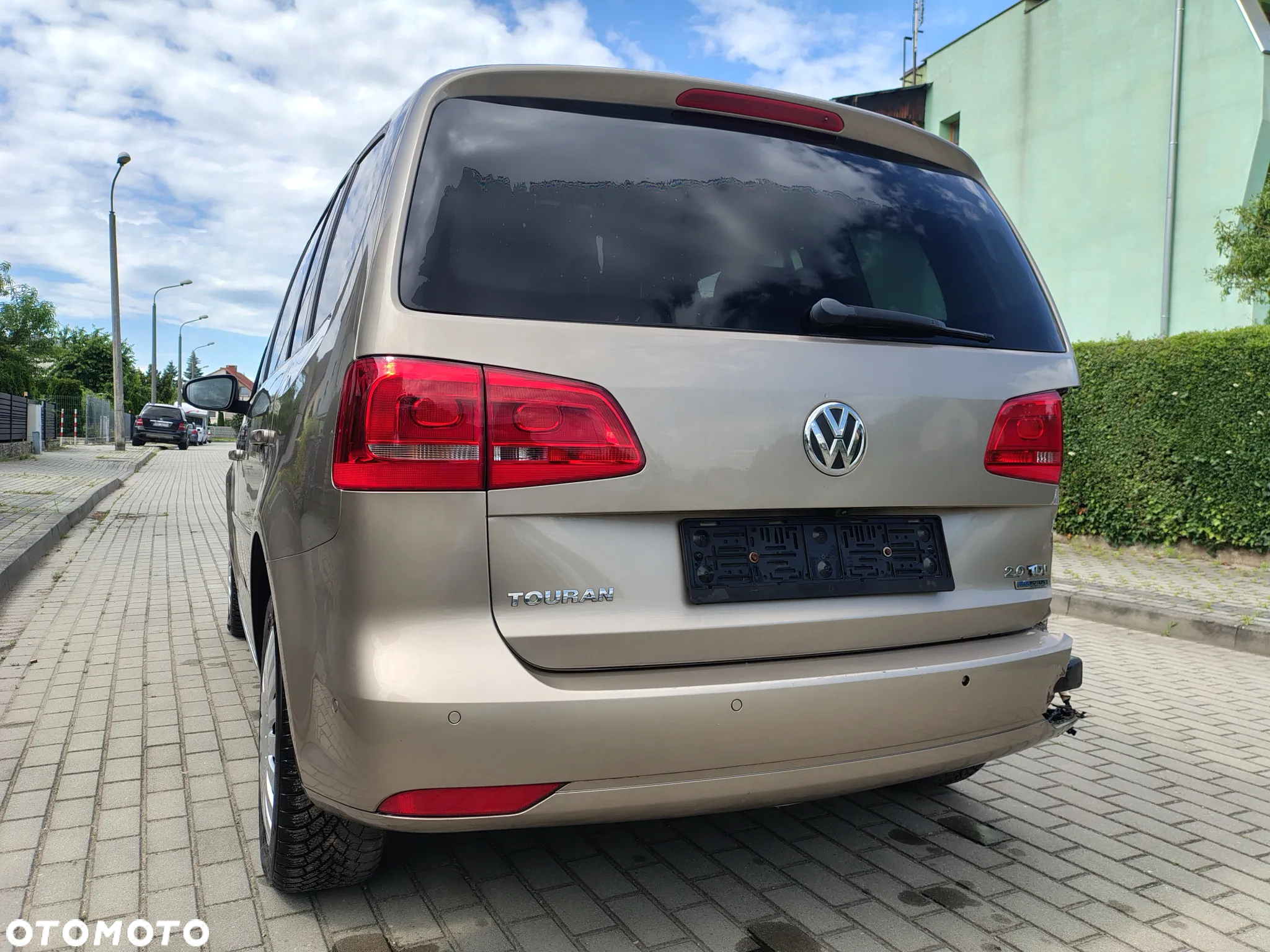 Volkswagen Touran 2.0 TDI DPF BlueMotion Technology Life - 8
