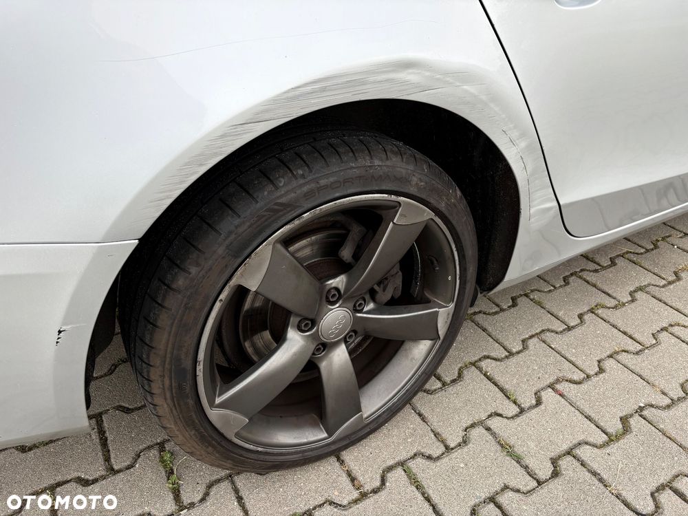 Audi A4 2.0 TDI - 10