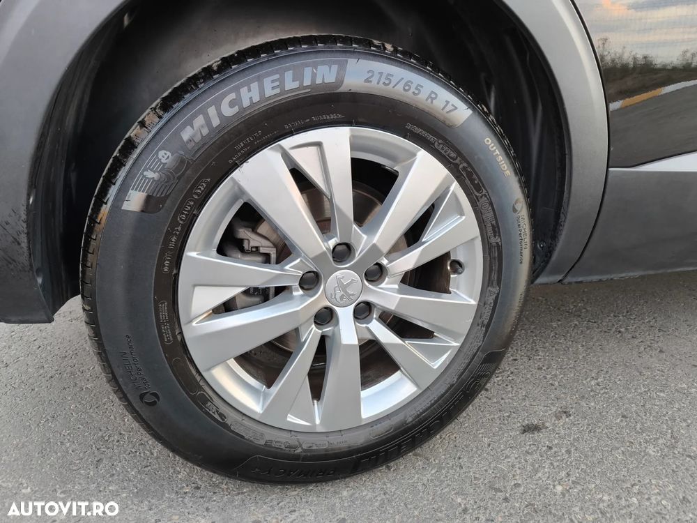 Peugeot 5008 PureTech 130 EAT8 Stop & Start Active Business-Paket - 4