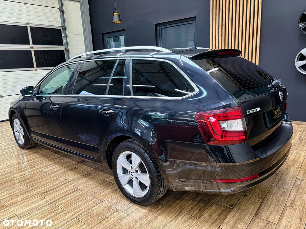 Skoda Octavia 2.0 TDI SCR Style DSG - 10