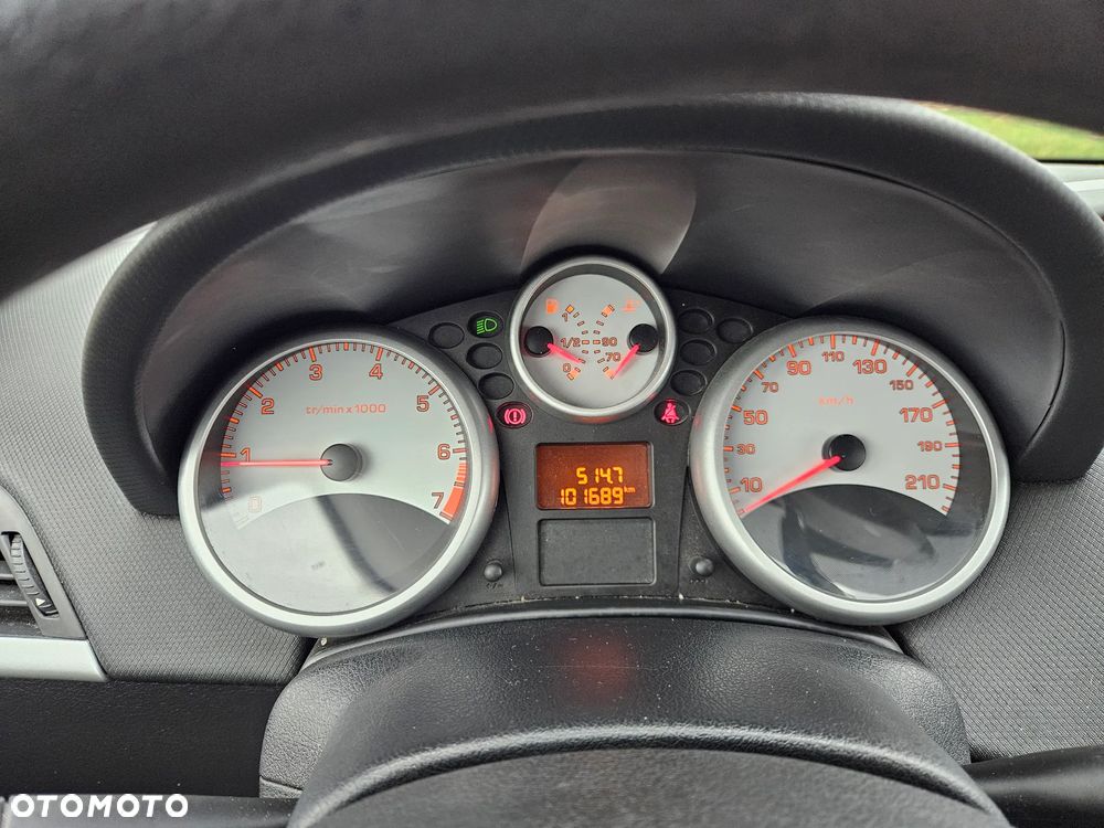 Peugeot 207 1.4 16V Trendy - 13