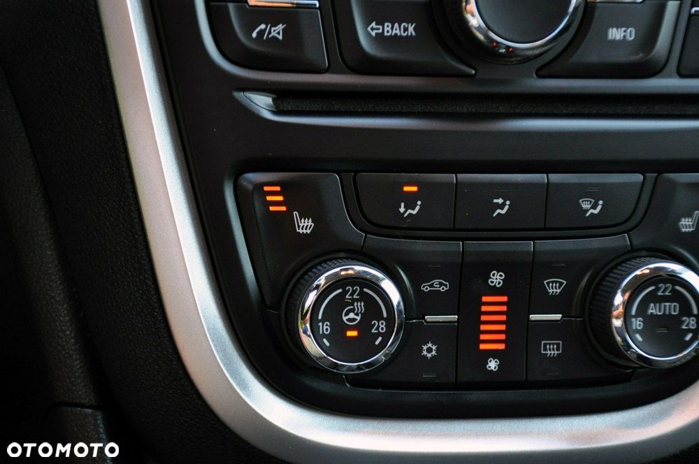 Opel Mokka - 33