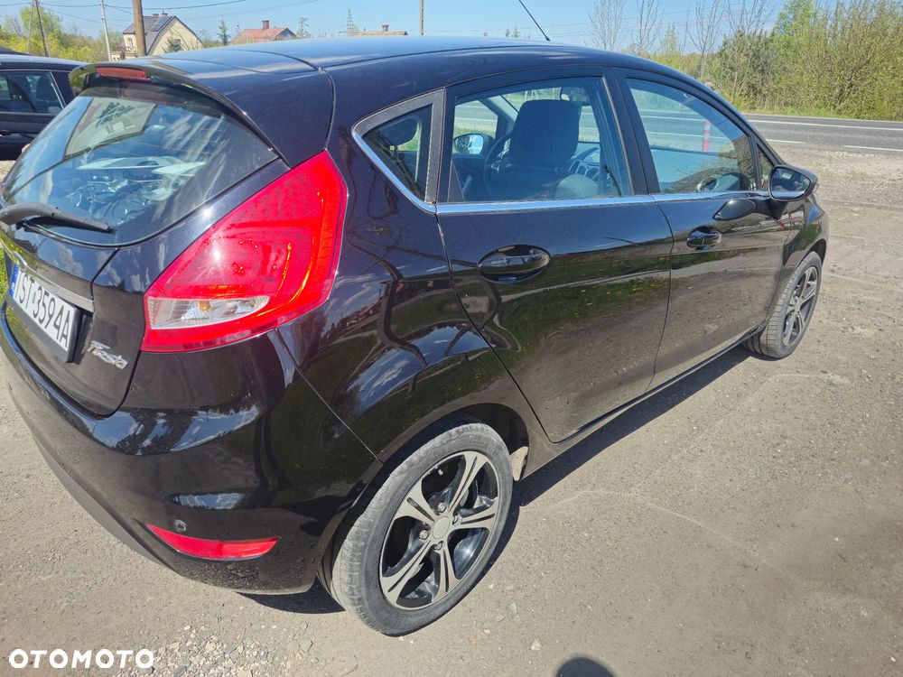 Ford Fiesta 1.25 Titanium - 5