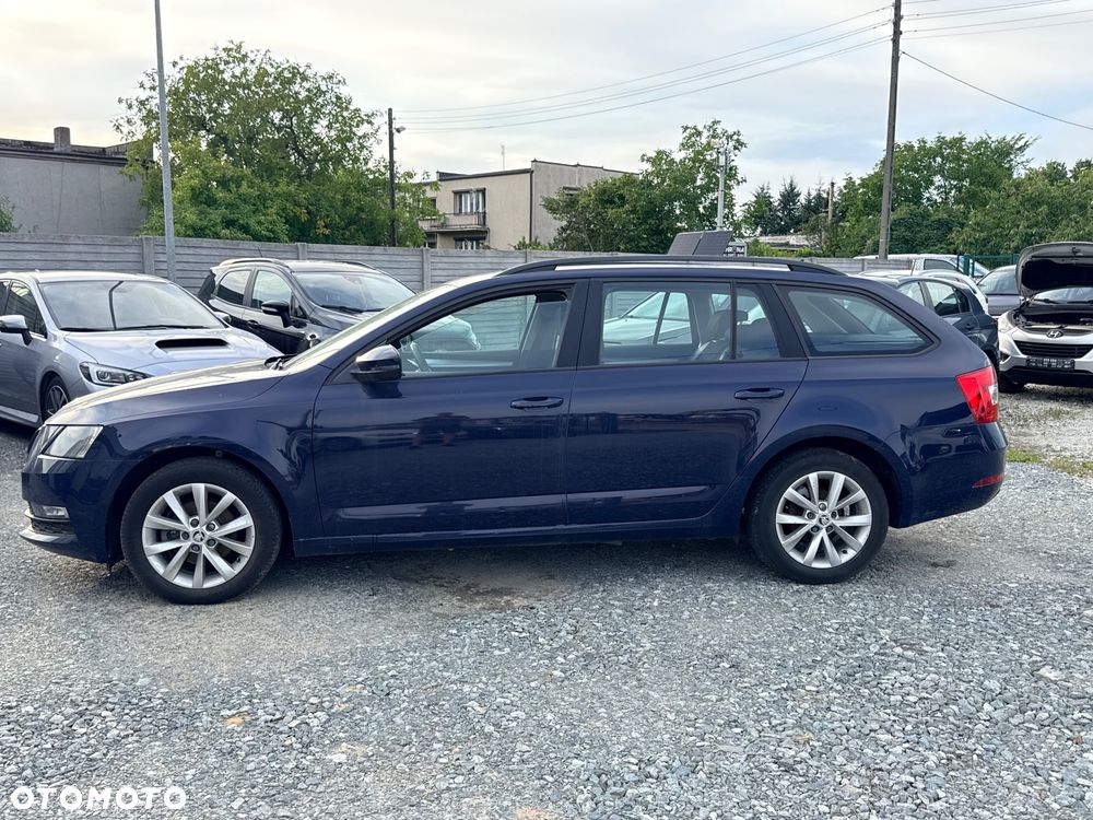Skoda Octavia 1.6 TDI Style DSG - 17
