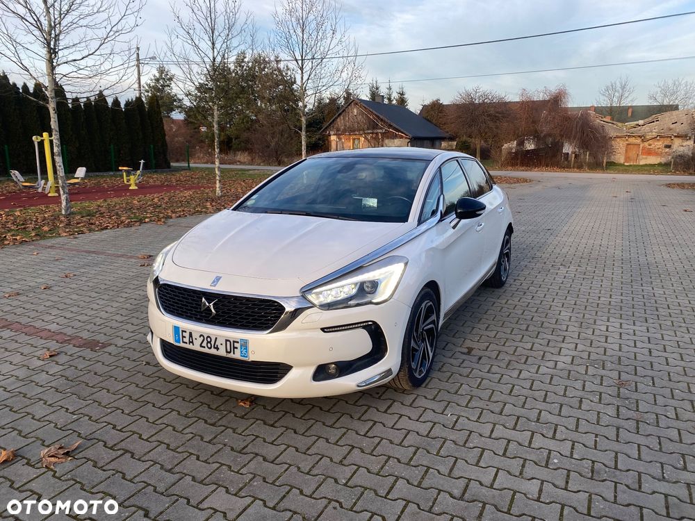 Citroën DS5 2.0 BlueHDi SportChic EAT6 - 1