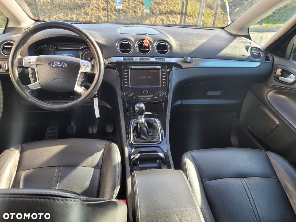 Ford S-Max 2.0 TDCi DPF Titanium X - 18