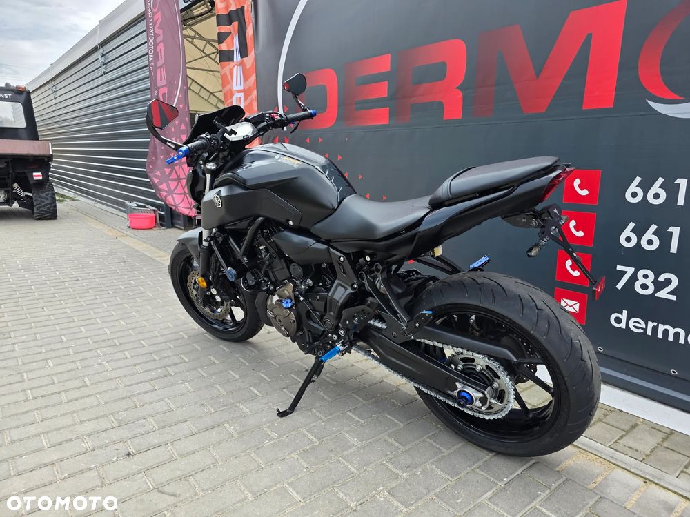 Yamaha MT - 6