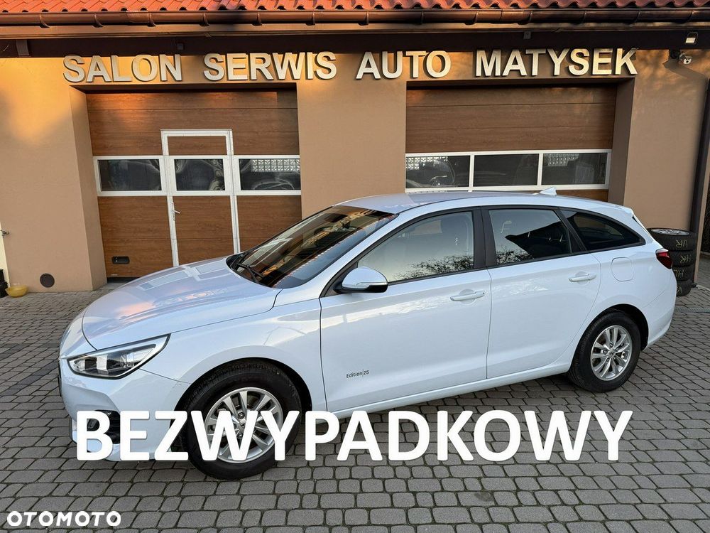 Hyundai i30 1.4 BlueDrive Comfort - 1