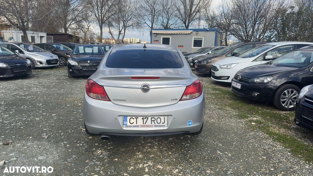 Opel Insignia - 14