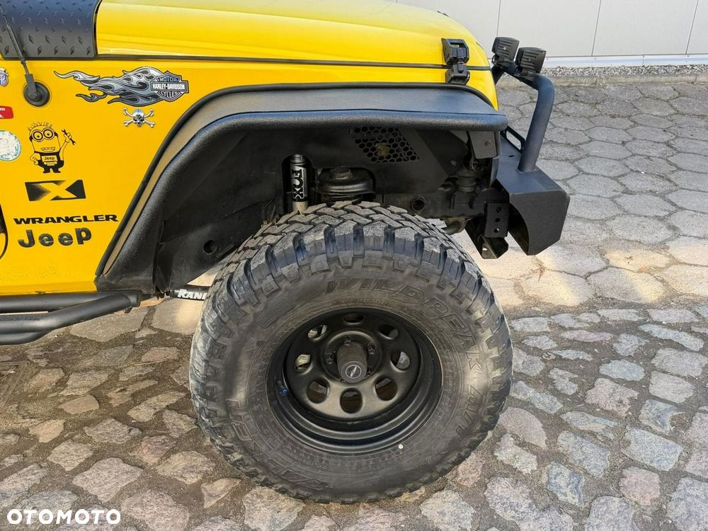 Jeep Wrangler - 37