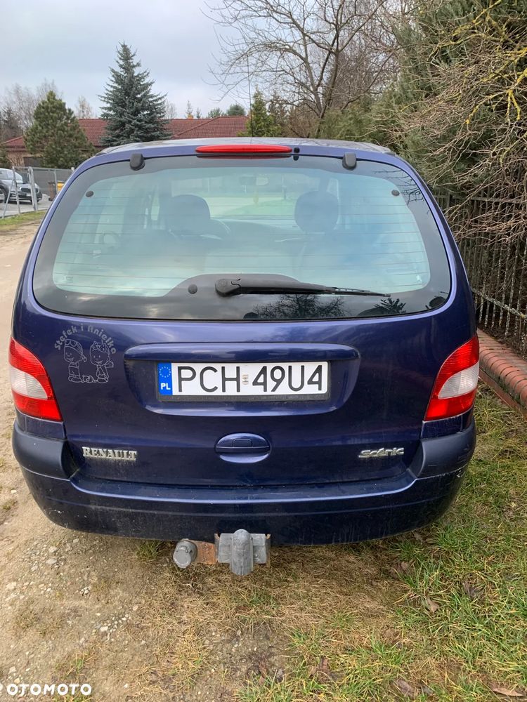 Renault Scenic - 1