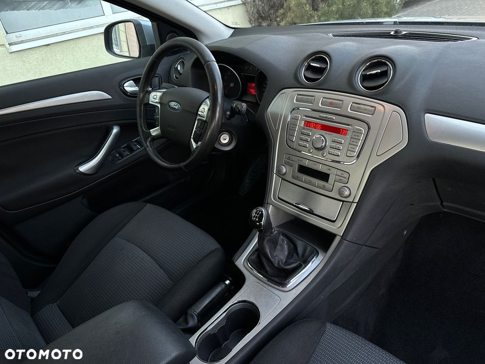 Ford Mondeo 2.0 Trend / Trend+ - 6