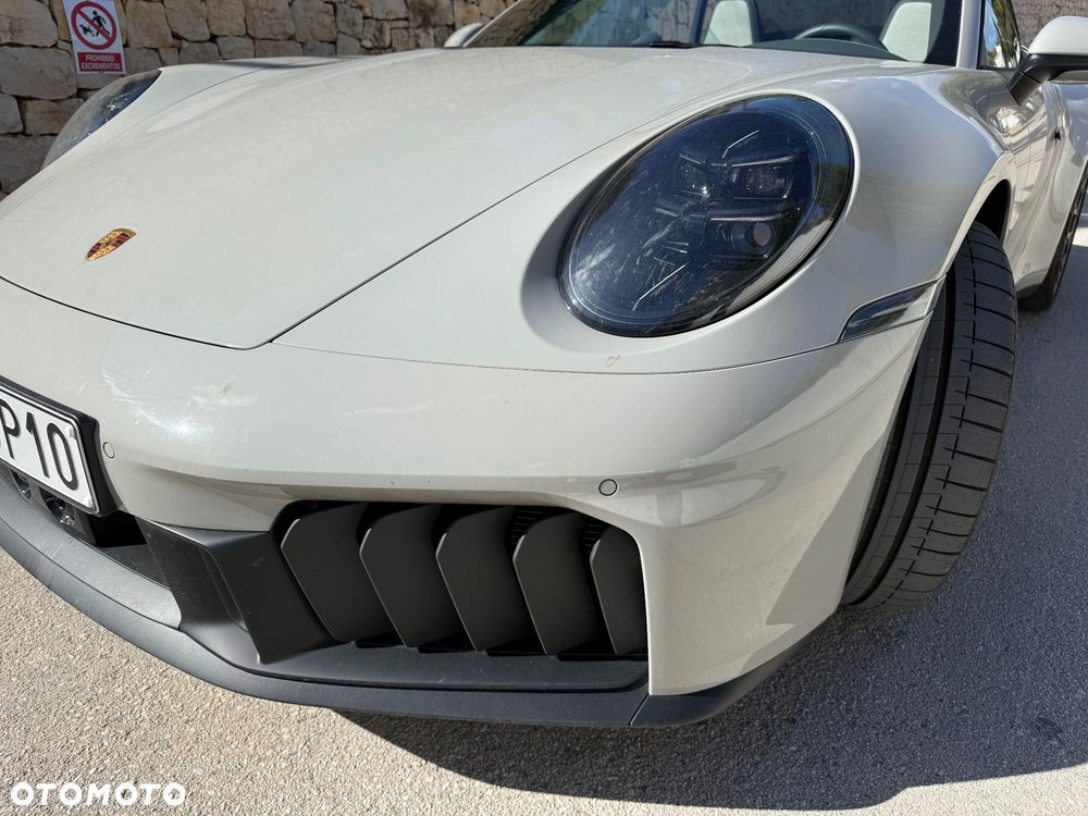 Porsche 911 - 18
