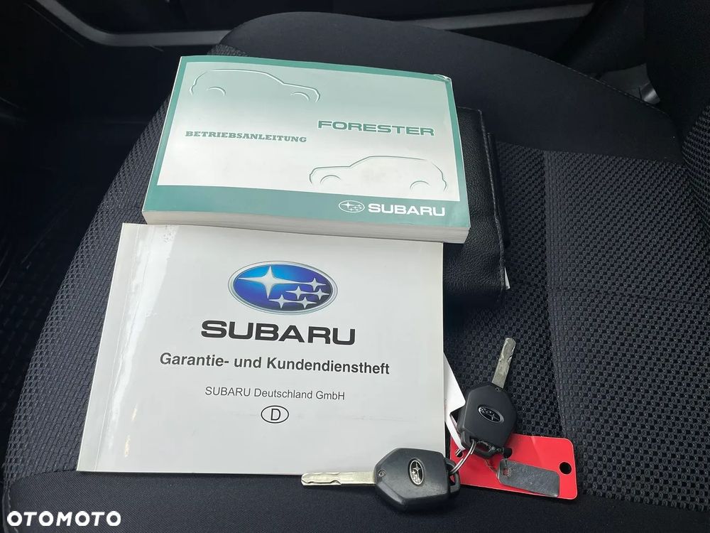 Subaru Forester 2.0X Exclusive - 17