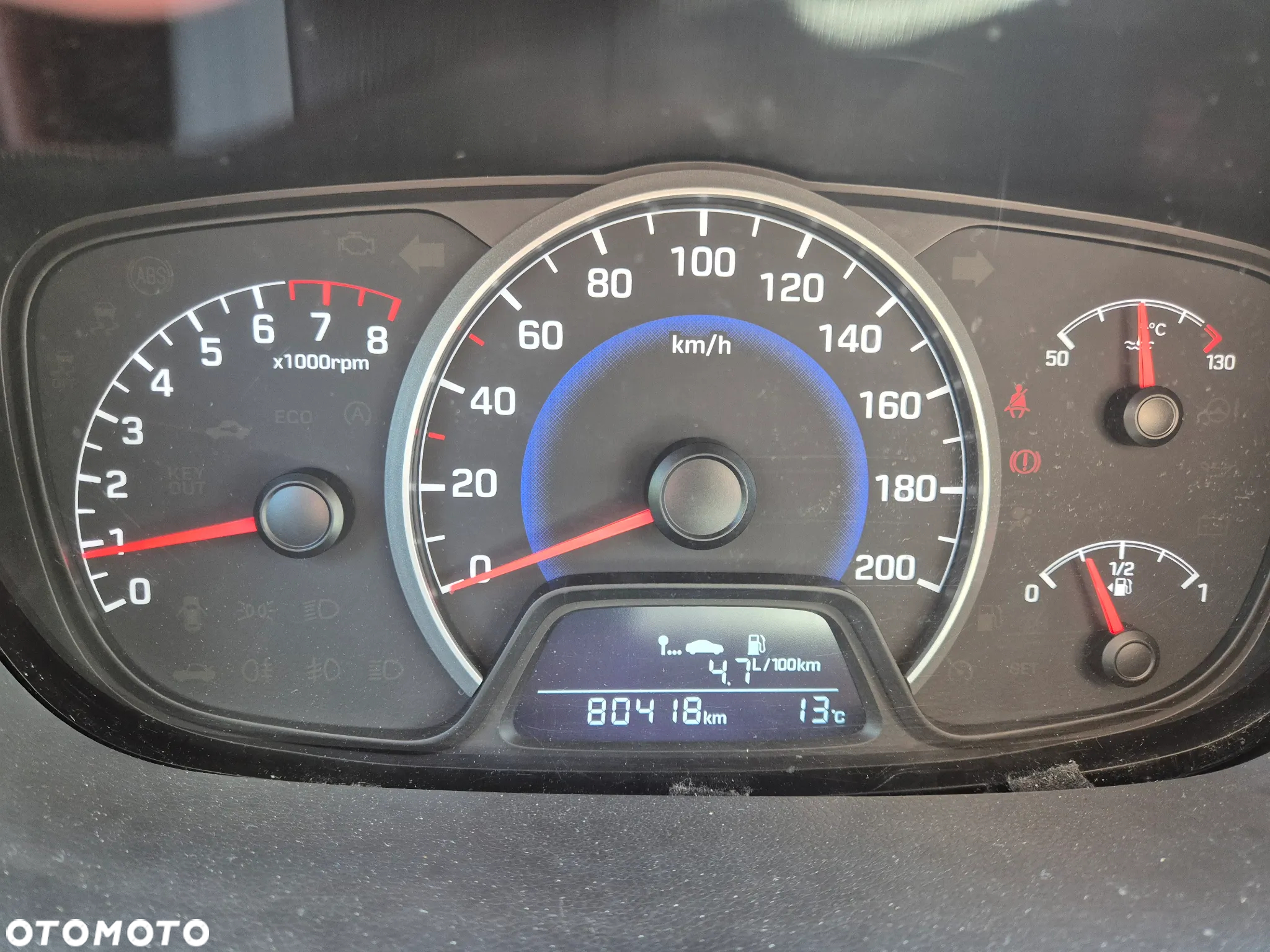 Hyundai i10 1.0 Premium - 12
