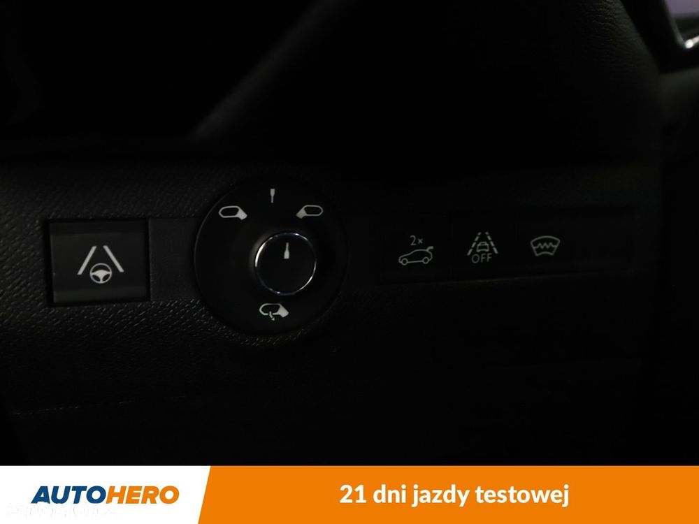 DS Automobiles DS 7 Crossback - 38