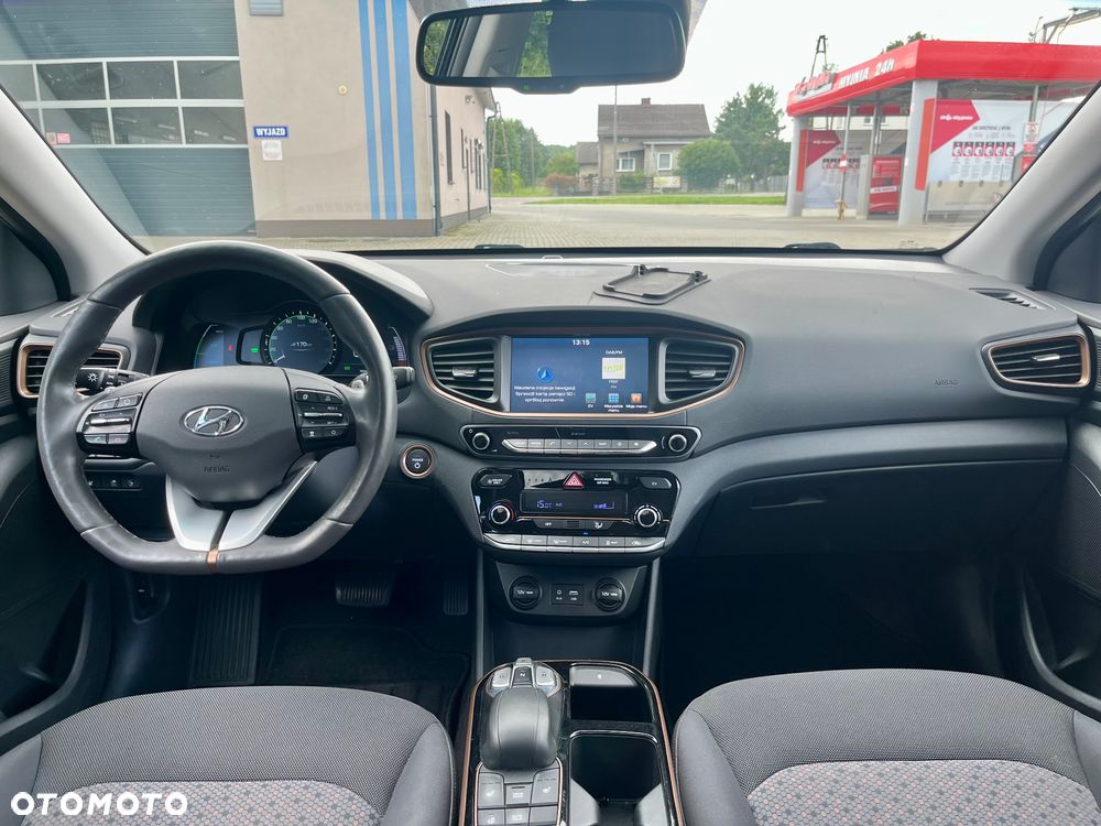 Hyundai IONIQ Style - 16