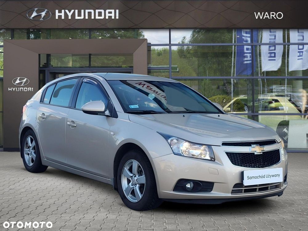 Chevrolet Cruze - 8