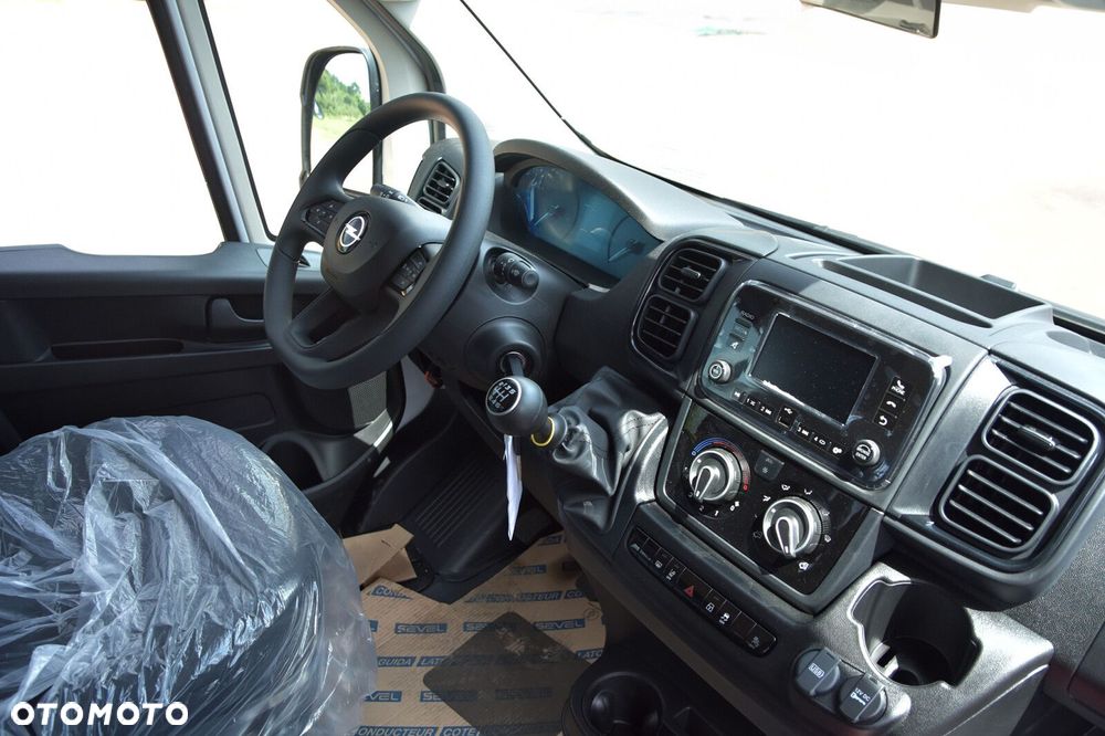 Opel Movano Doka Skrzynia 2900x2000 - 20