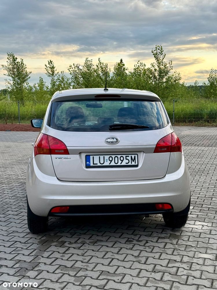Kia Venga 1.4 M - 5
