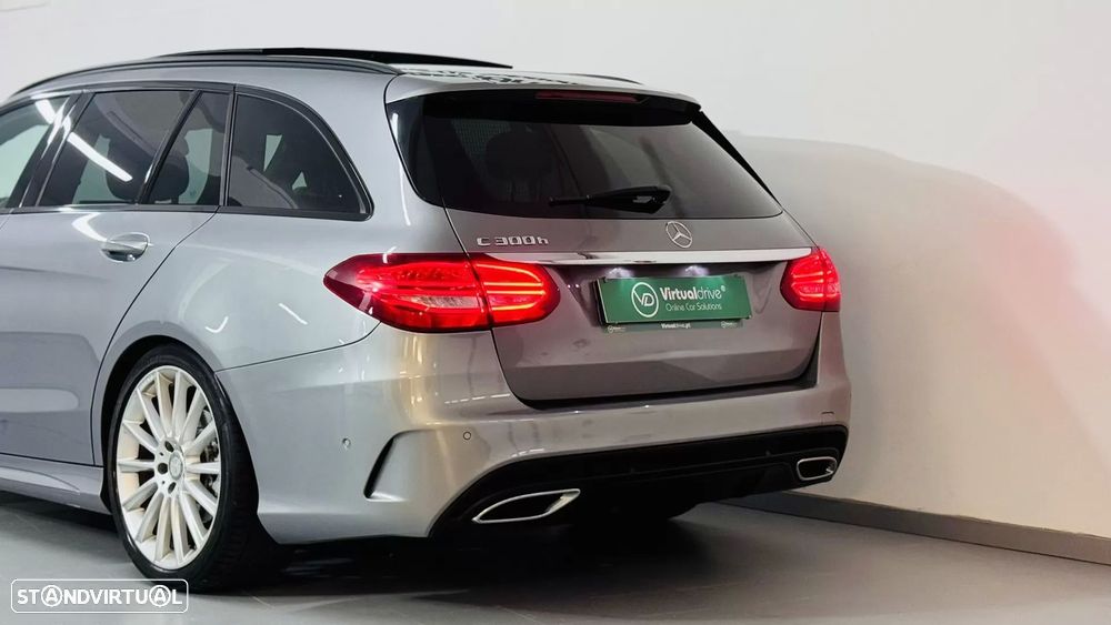 Mercedes-Benz C 300 h AMG Line - 18