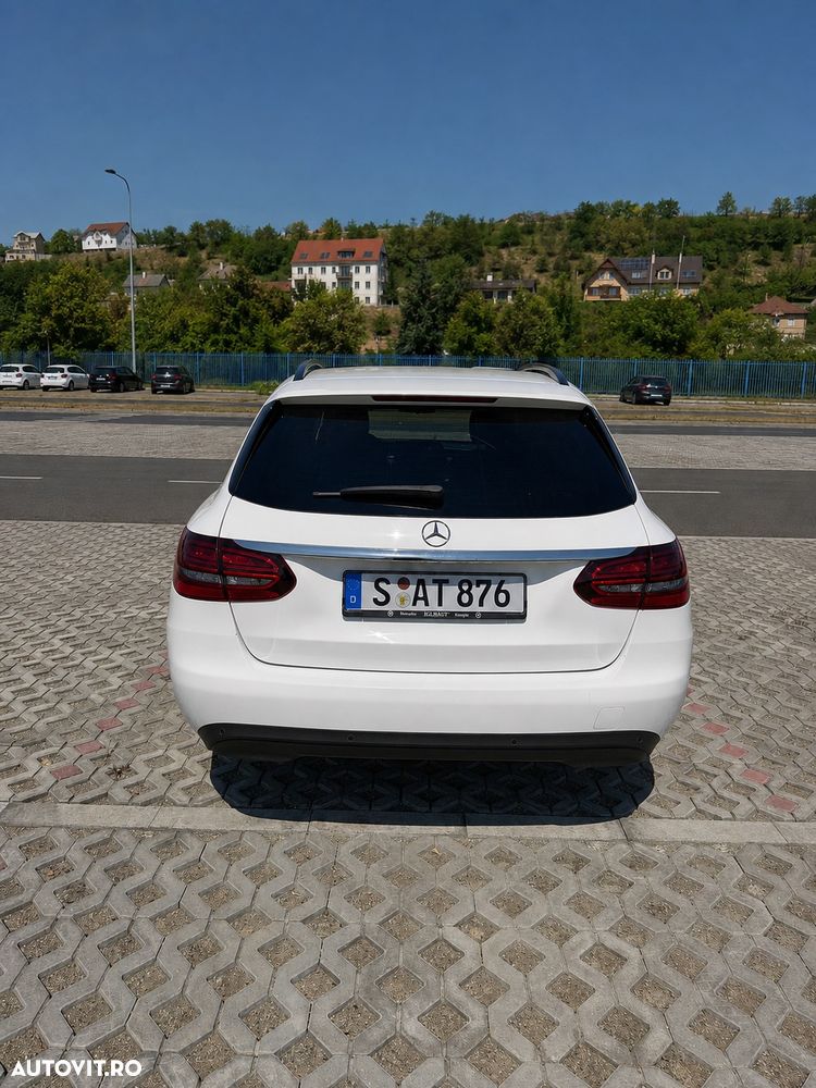 Mercedes-Benz C - 5