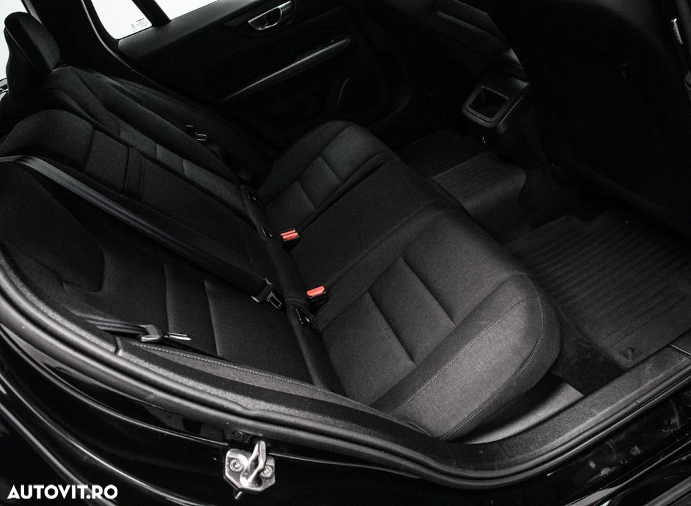 Volvo V60 D3 Base - 16