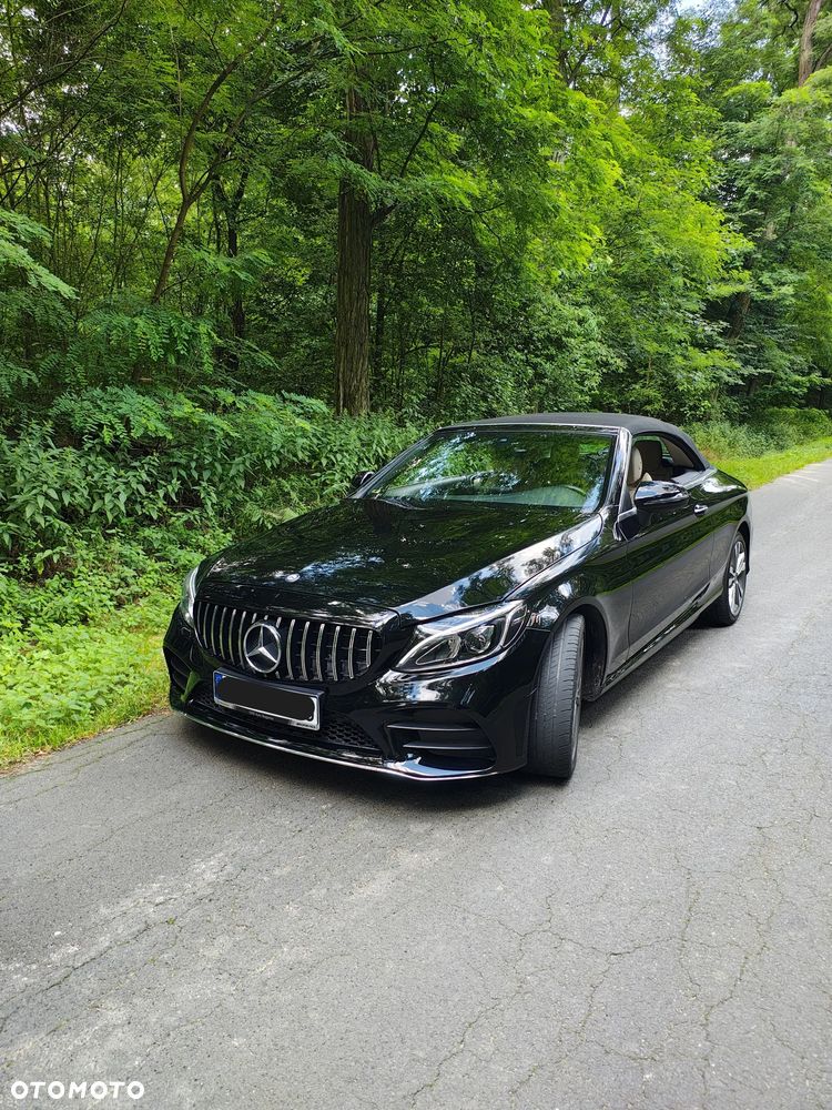 Mercedes-Benz Klasa C 300 9G-TRONIC Edition 1 - 8