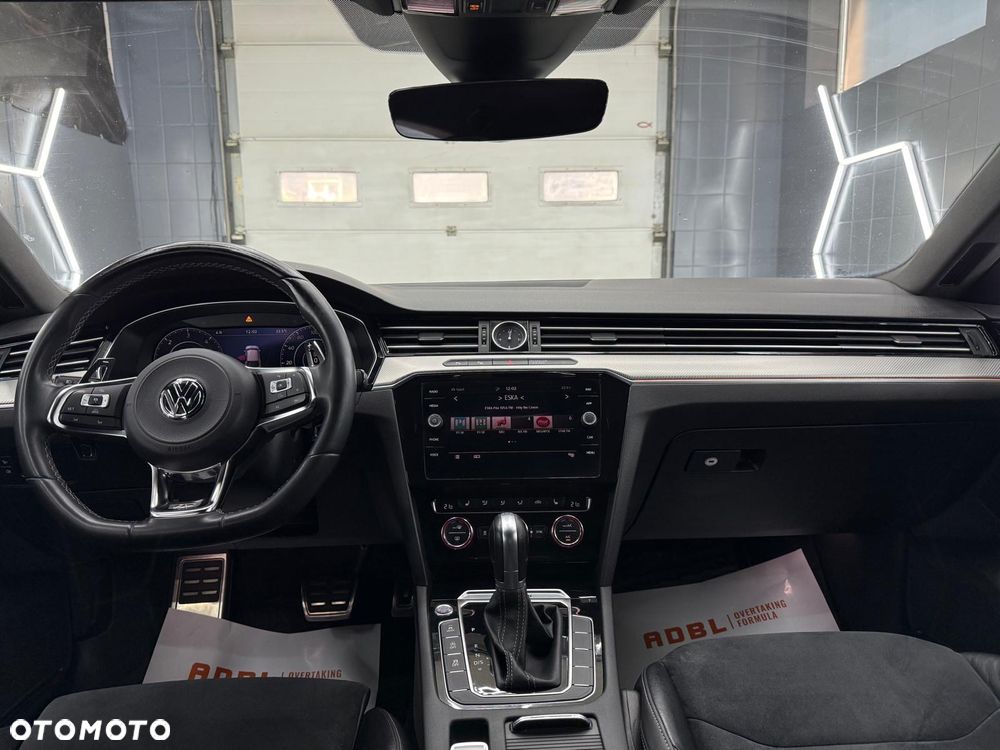 Volkswagen Arteon 2.0 TDI Bi-Turbo SCR 4Mot R-Line Edition DSG - 16