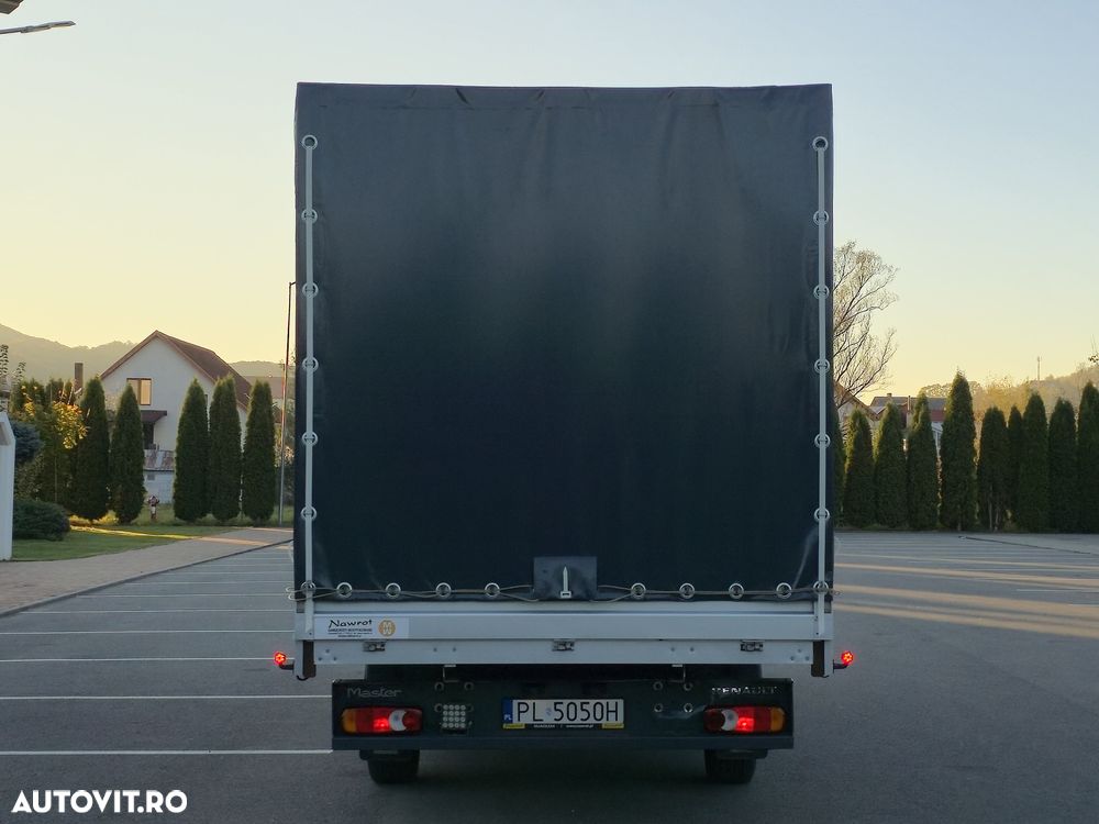 Renault Master - 18