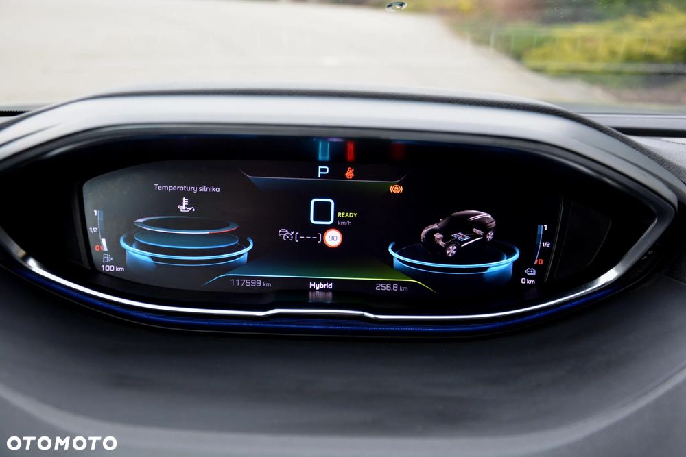 Peugeot 3008 1.6 PureTech HYbrid4 GT Line S&S EAT8 - 34