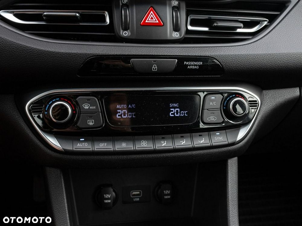 Hyundai i30 1.5 DPI Comfort - 17