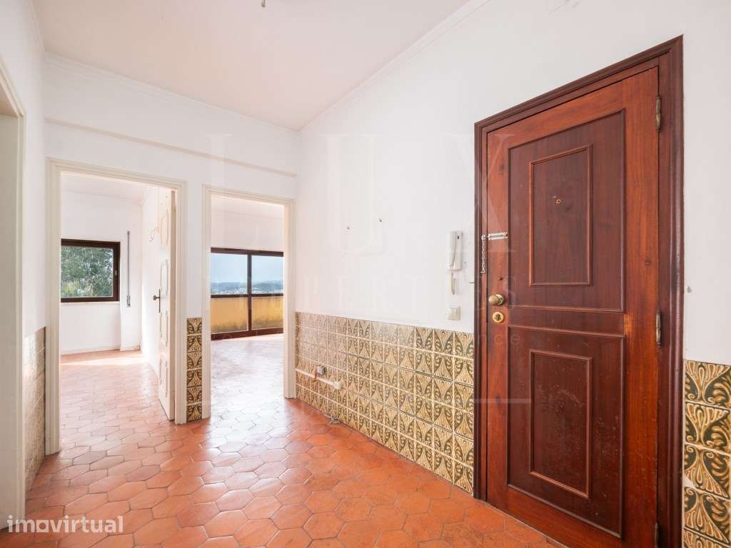 Apartamento T2 | Rua Falcão de Resende, Coimbra - Grande imagem: 3/32
