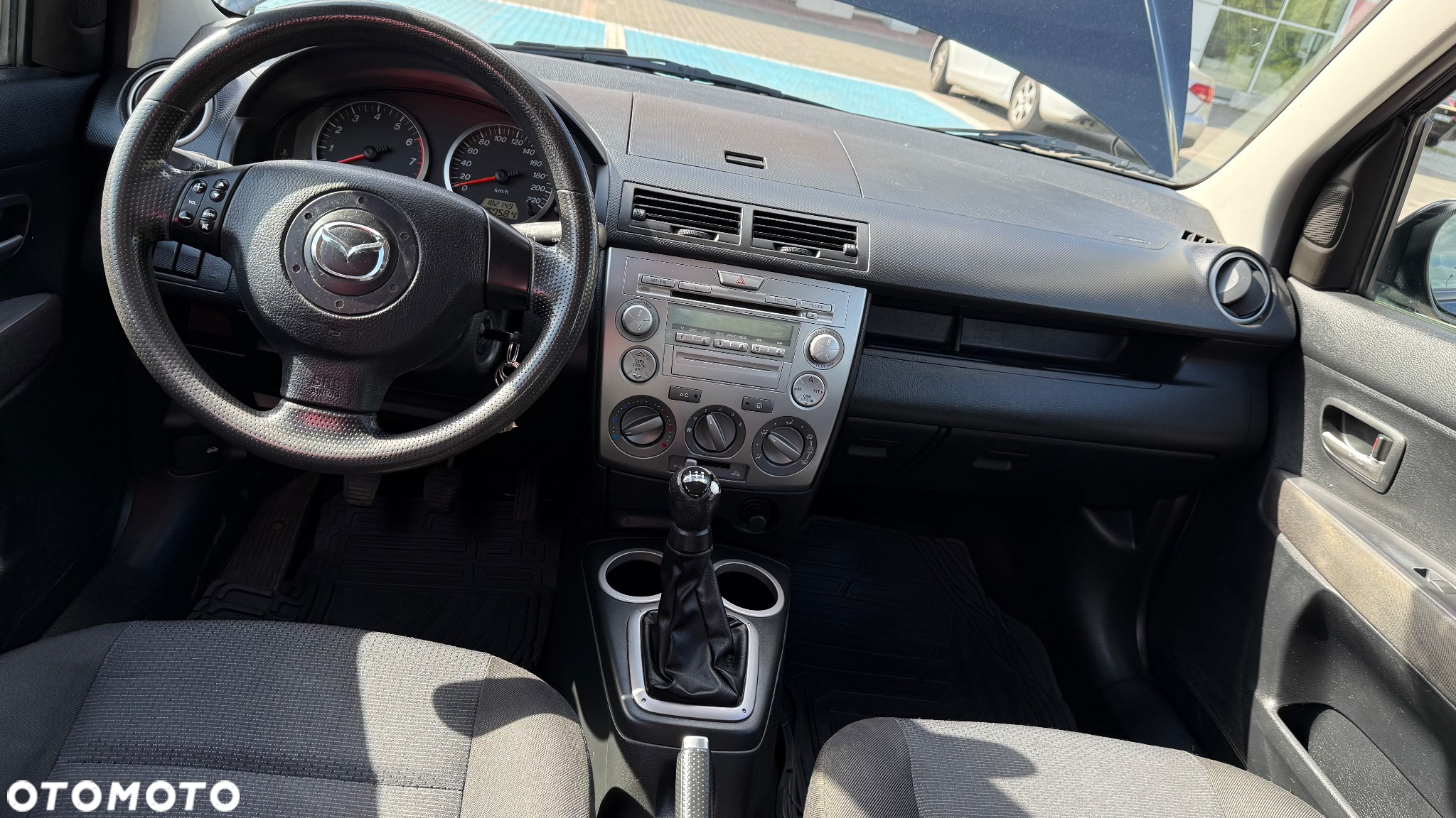 Mazda 2 - 33