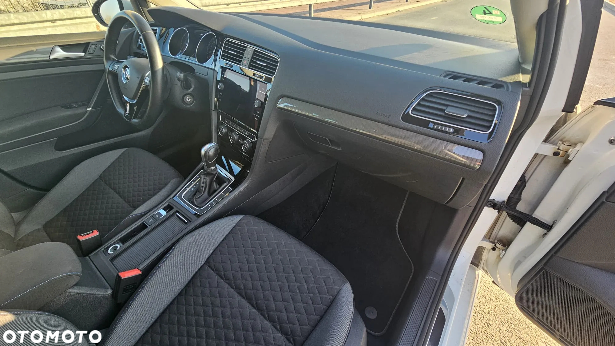 Volkswagen Golf Variant 2.0 TDI DSG Join - 10