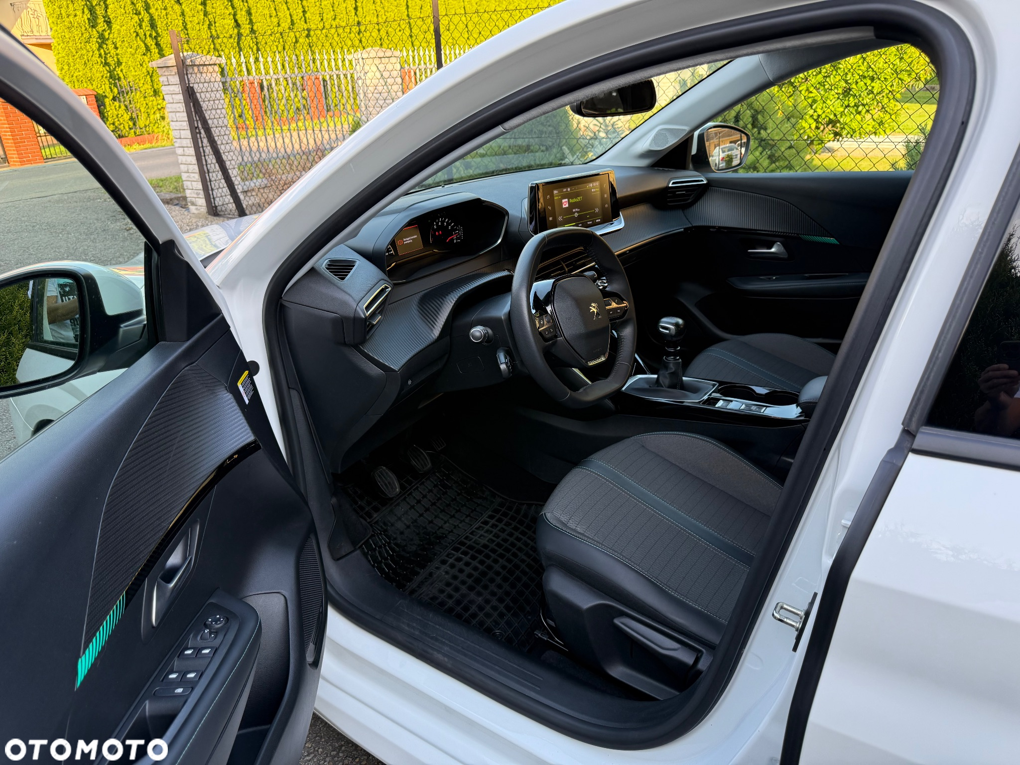 Peugeot 208 PureTech 100 Allure Pack - 8